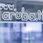 Anche Aruba ha la sua fibra: ecco costi e servizi