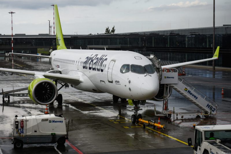 airbaltic-espande-lofferta-di-criptovaluta-con-le-vendite-nft-volo-semplice-800x534-1
