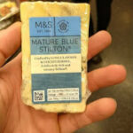 Malvivente incastrato dalla foto del formaggio Malvivente incastrato dalla foto del formaggio
