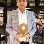 The tale of the Dutch bookstore, the pivot and the Golden Pin