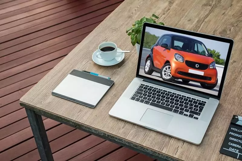 Digital Marketing Automotive: vendere automobili online