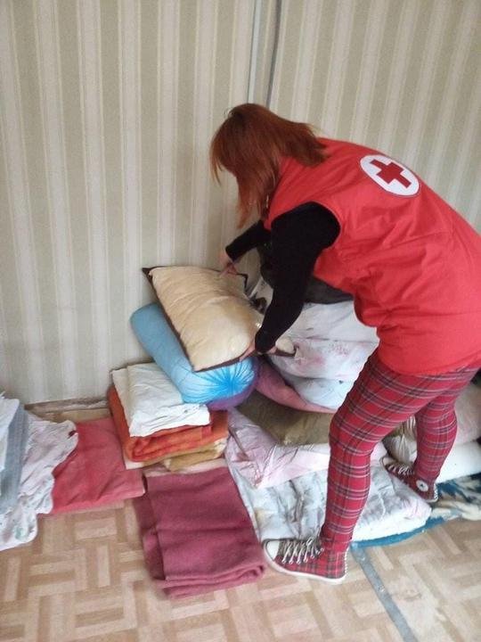 UkraineRedCross2.max-1000x1000-1