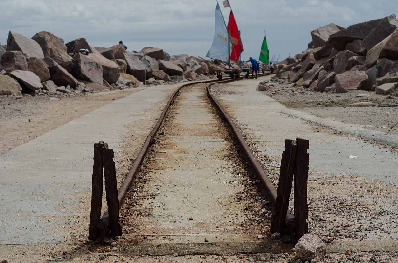 Abarth Grande Panda elettrica: futuro delle citycar sportive tra prestazioni e sostenibilità commerciale
